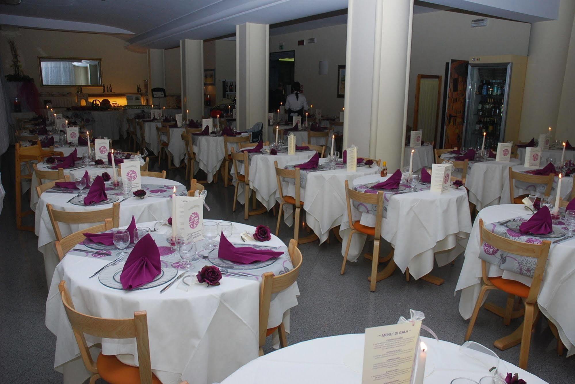 Hotel Sampaoli Bellaria-Igea Marina Exterior photo